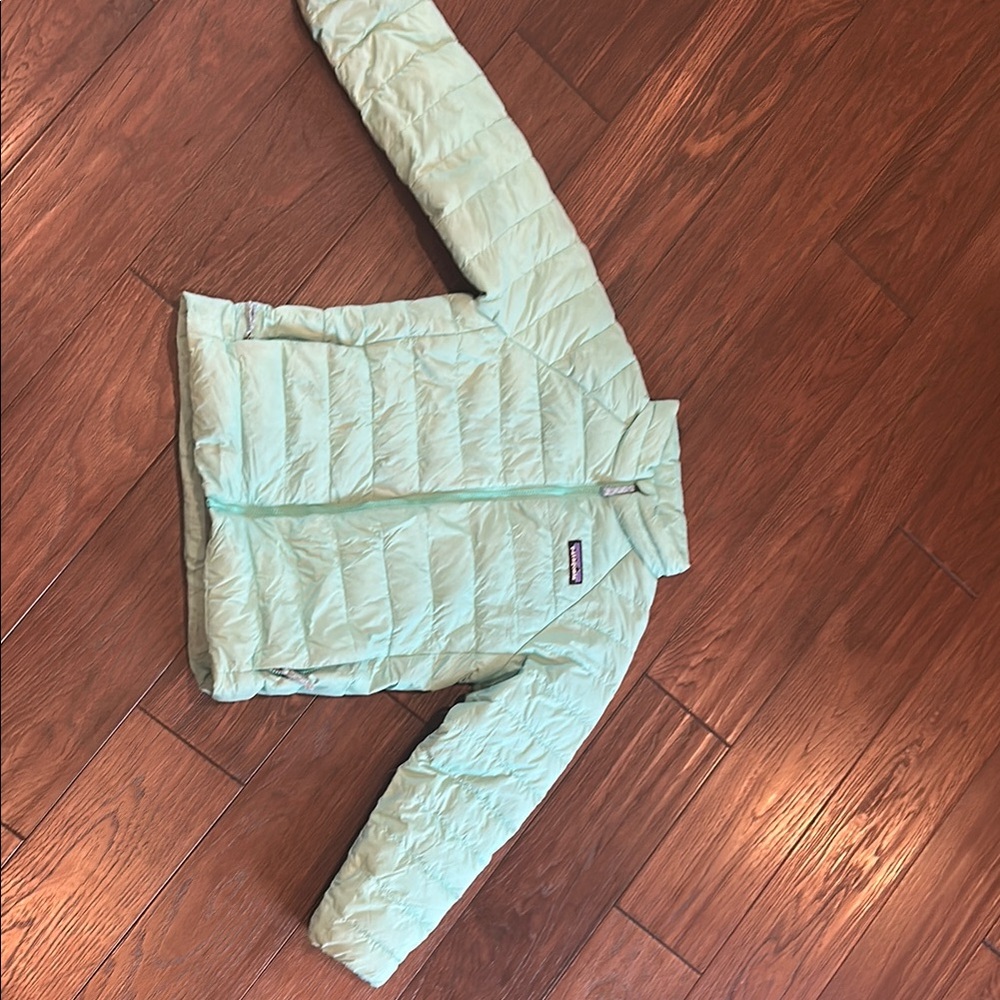 Patagonia Mint Green Quilted Jacket
